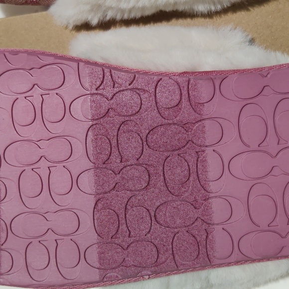 *Reserved* New! Ziva Slipper in Signature Jacquard - Picture 12 of 16